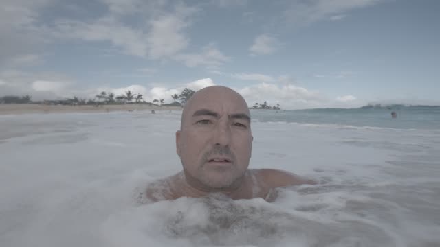 Raw surf clip, 0:15