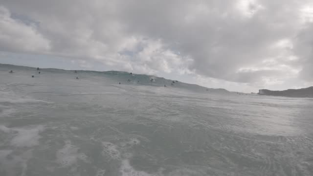 Raw surf clip, 0:11