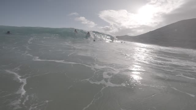 Raw surf clip, 0:05