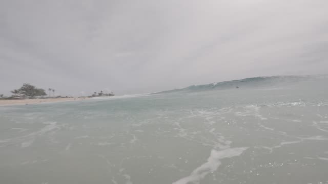 Raw surf clip, 1:07