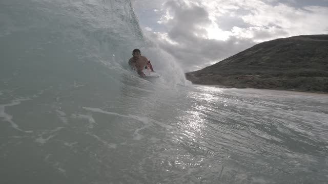 Raw surf clip, 0:22