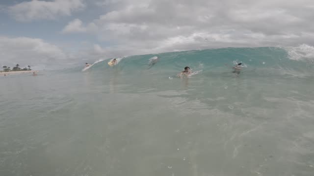 Raw surf clip, 0:16