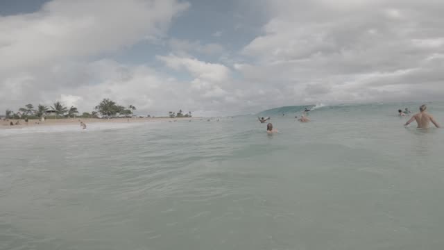 Raw surf clip, 0:06