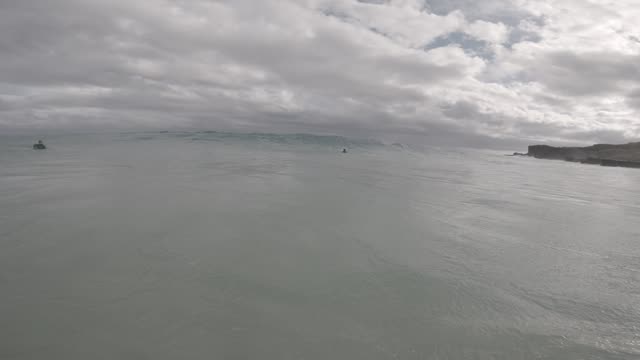 Raw surf clip, 0:10