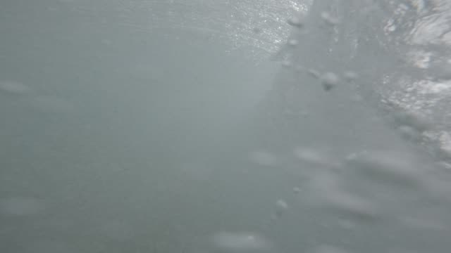 Raw surf clip, 0:03