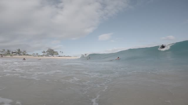 Raw surf clip, 0:07