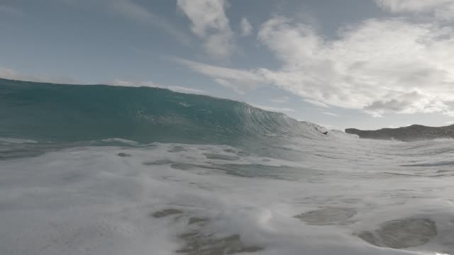 Raw surf clip, 0:22