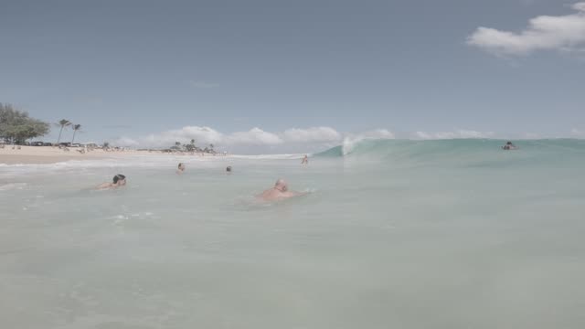Raw surf clip, 1:02