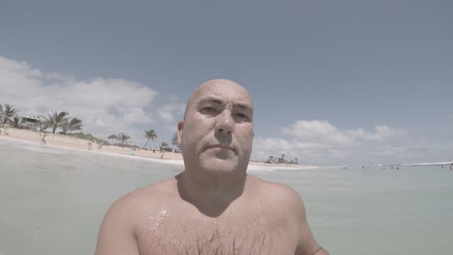 Raw surf clip, 0:40