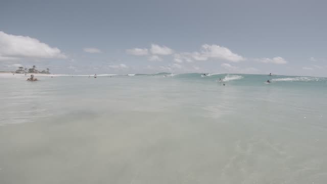 Raw surf clip, 0:09