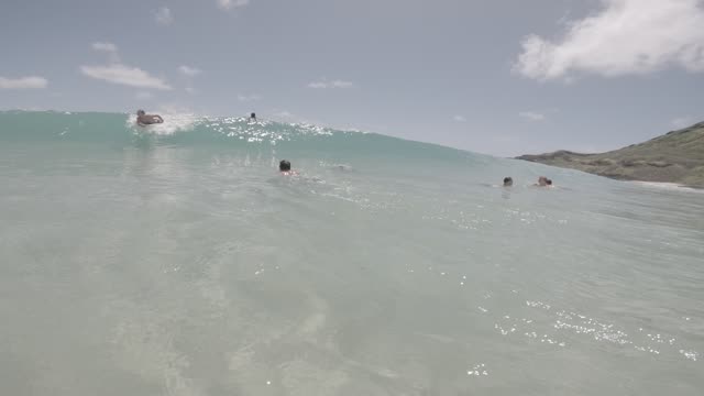 Raw surf clip, 0:05