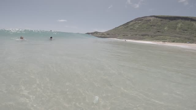 Raw surf clip, 0:19