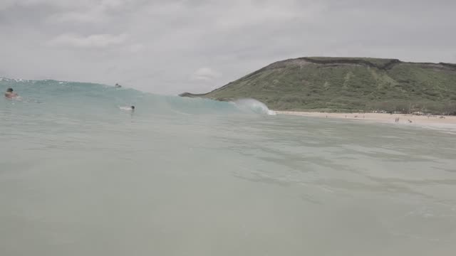Raw surf clip, 0:08