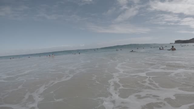 Raw surf clip, 0:11