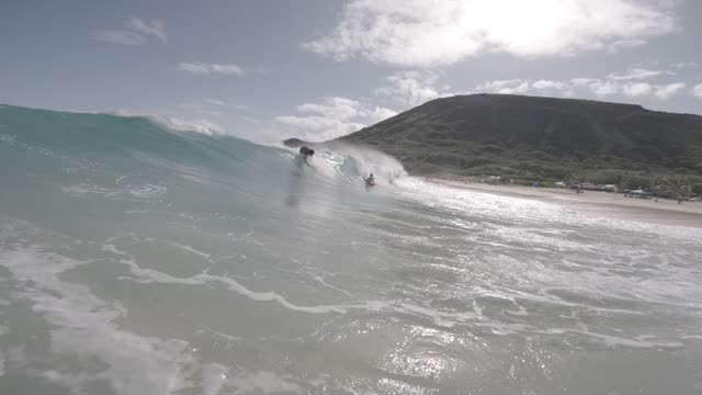 Raw surf clip, 0:02