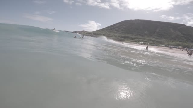 Raw surf clip, 0:06