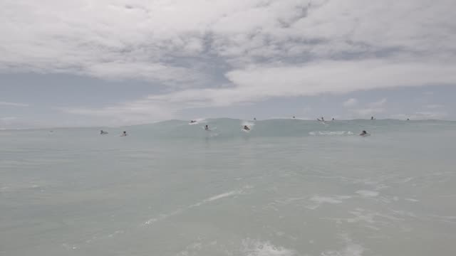 Raw surf clip, 0:06