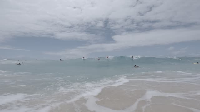 Raw surf clip, 0:07