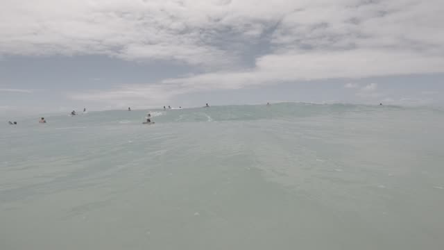 Raw surf clip, 0:09