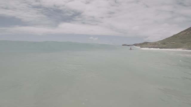 Raw surf clip, 0:05