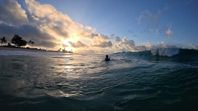 Raw surf clip, 0:07