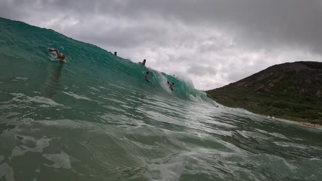 Raw surf clip, 0:05