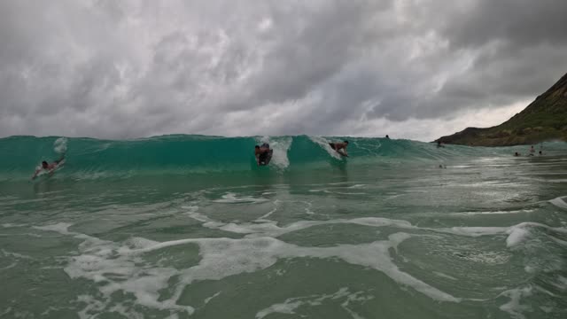 Raw surf clip, 0:07