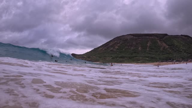 Raw surf clip, 0:06