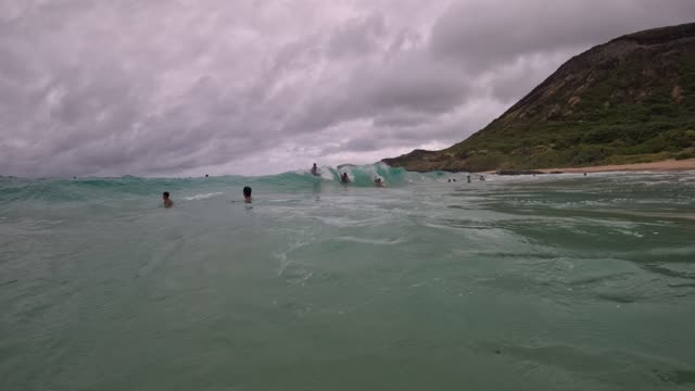 Raw surf clip, 0:08