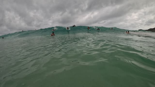 Raw surf clip, 0:08