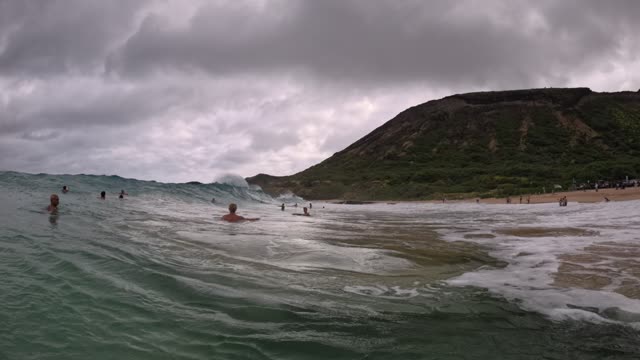 Raw surf clip, 0:11