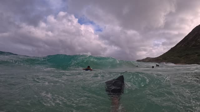 Raw surf clip, 0:20