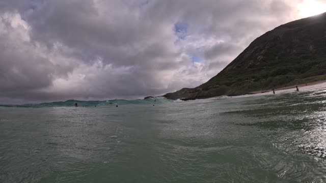 Raw surf clip, 0:25