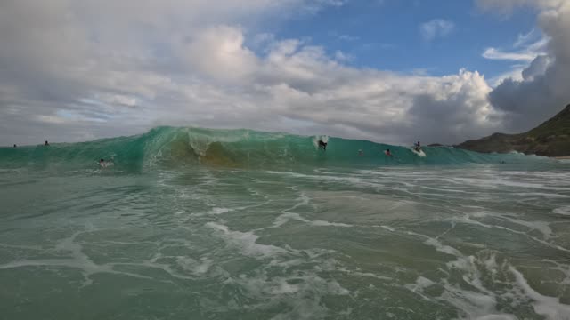 Raw surf clip, 0:05