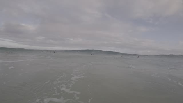 Raw surf clip, 0:15