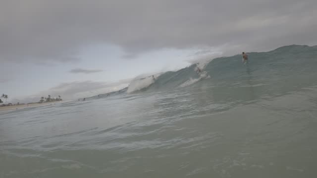 Raw surf clip, 0:07