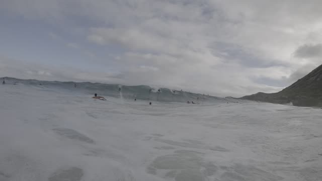 Raw surf clip, 0:07