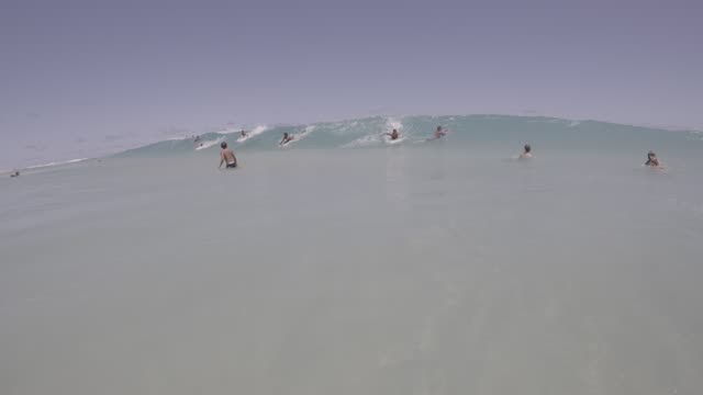 Raw surf clip, 0:06