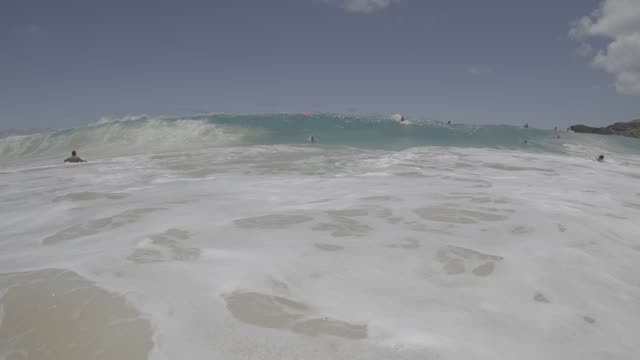 Raw surf clip, 0:07