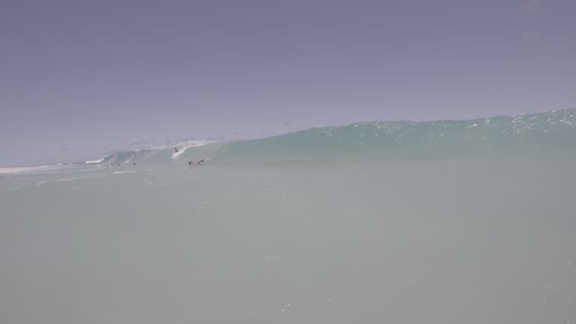Raw surf clip, 0:05