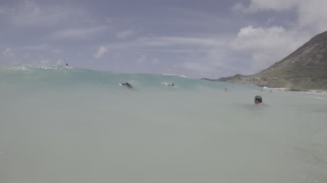 Raw surf clip, 1:19