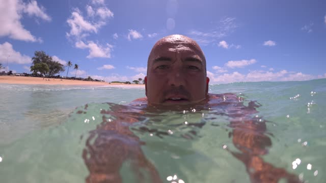Raw surf clip, 0:12