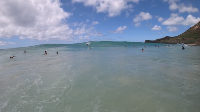 Raw surf clip, 0:10