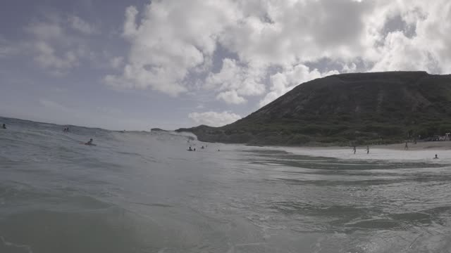 Raw surf clip, 0:10
