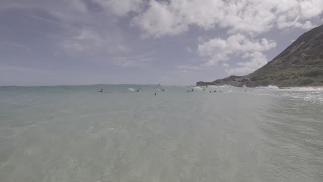 Raw surf clip, 0:09