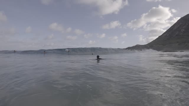 Raw surf clip, 0:09