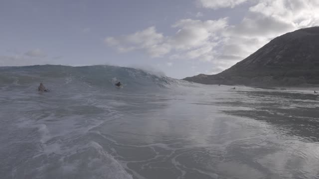 Raw surf clip, 0:07