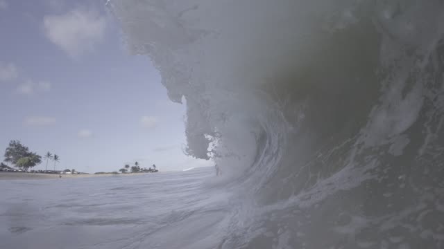 Raw surf clip, 0:05