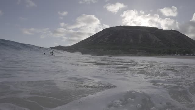 Raw surf clip, 0:07