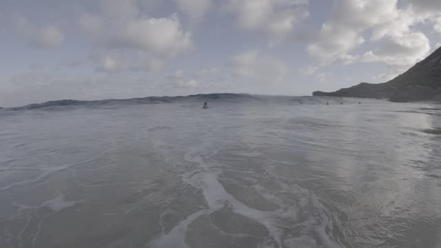 Raw surf clip, 0:21
